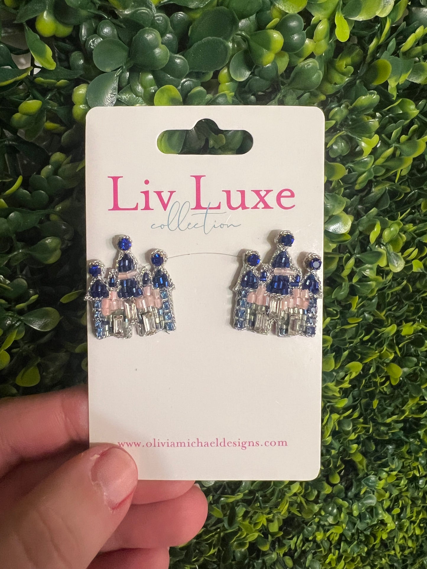Luxe Castle Studs
