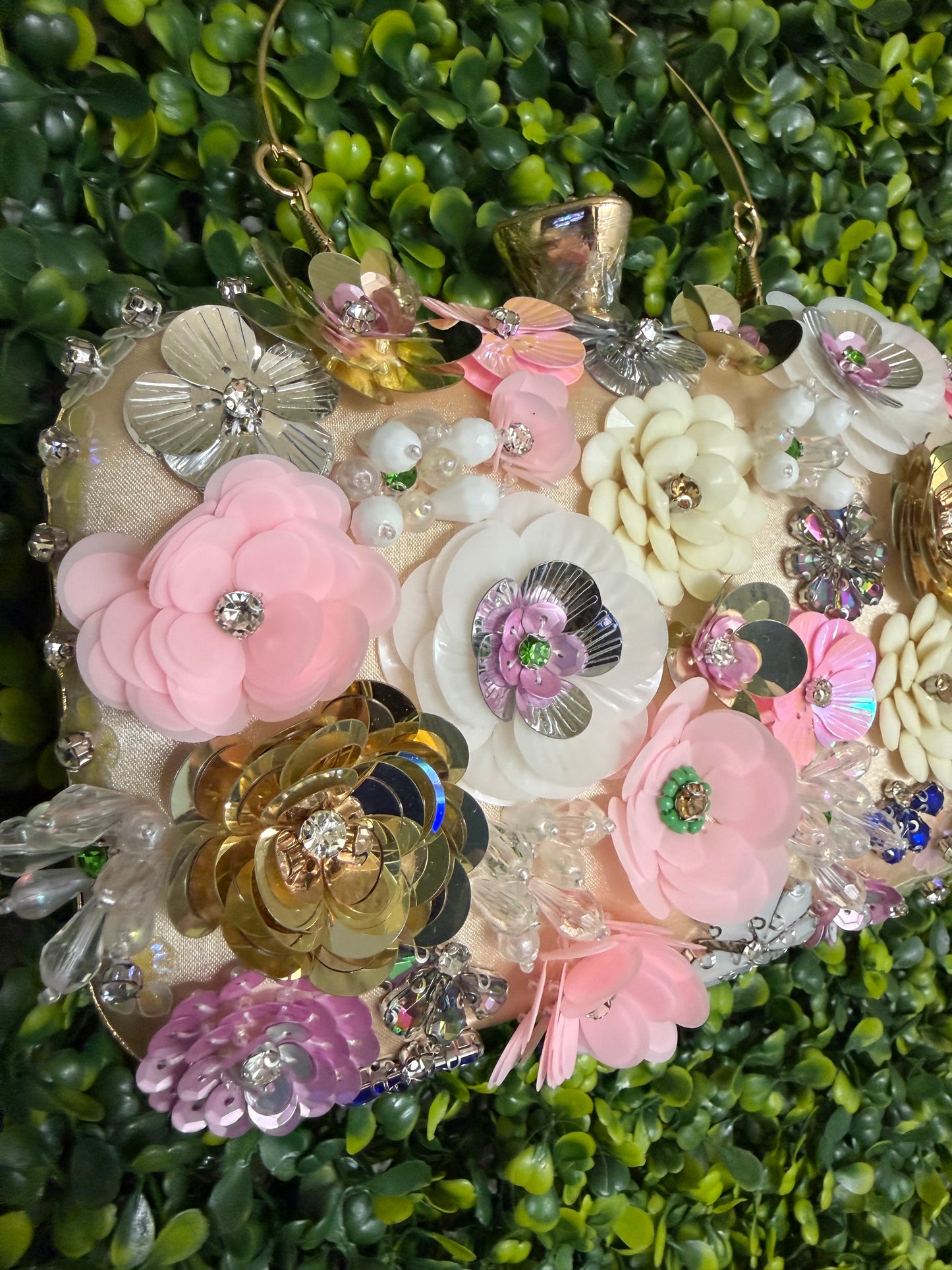 New Arrival Flower Clutch