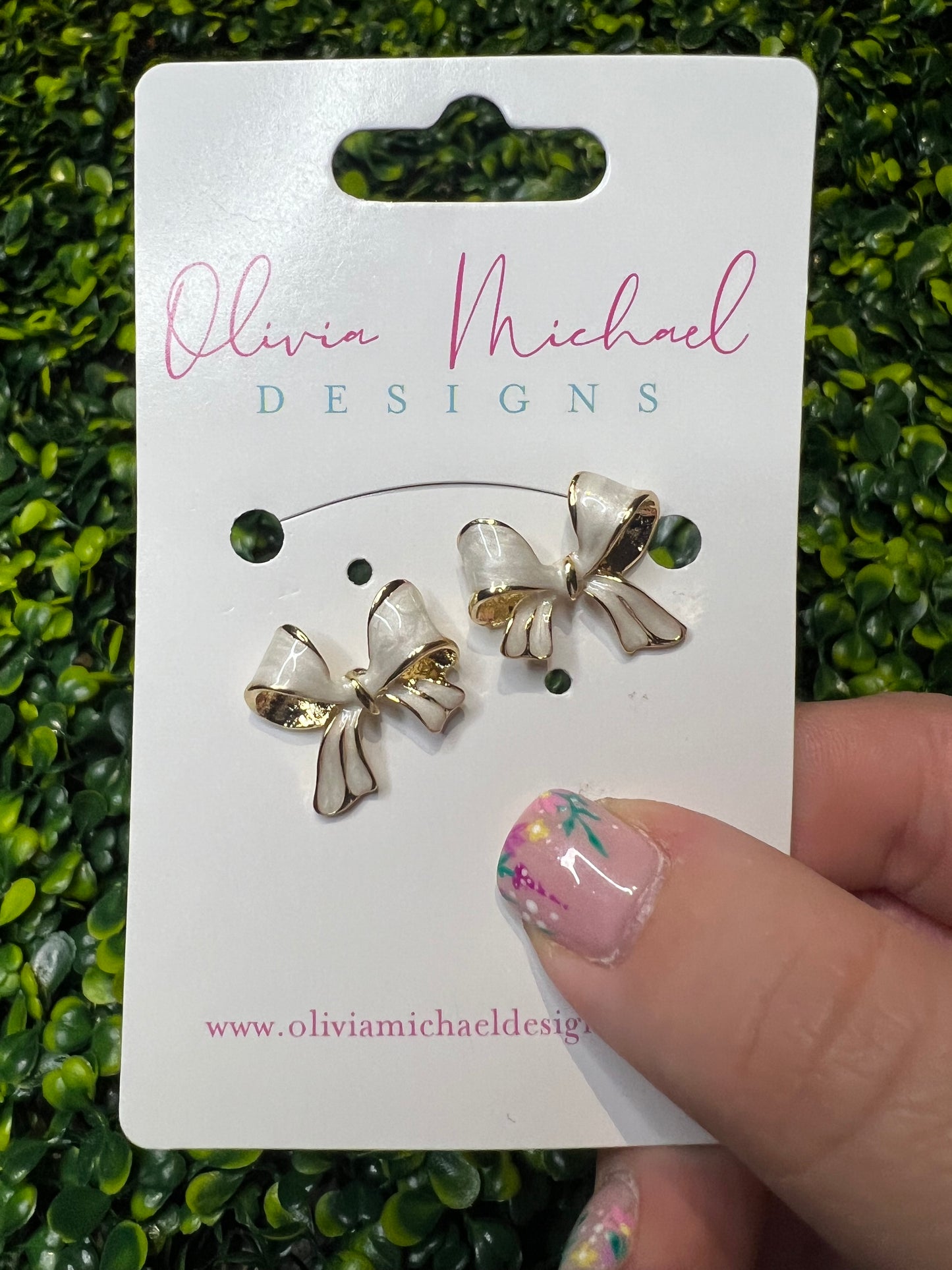 Bow Earrings