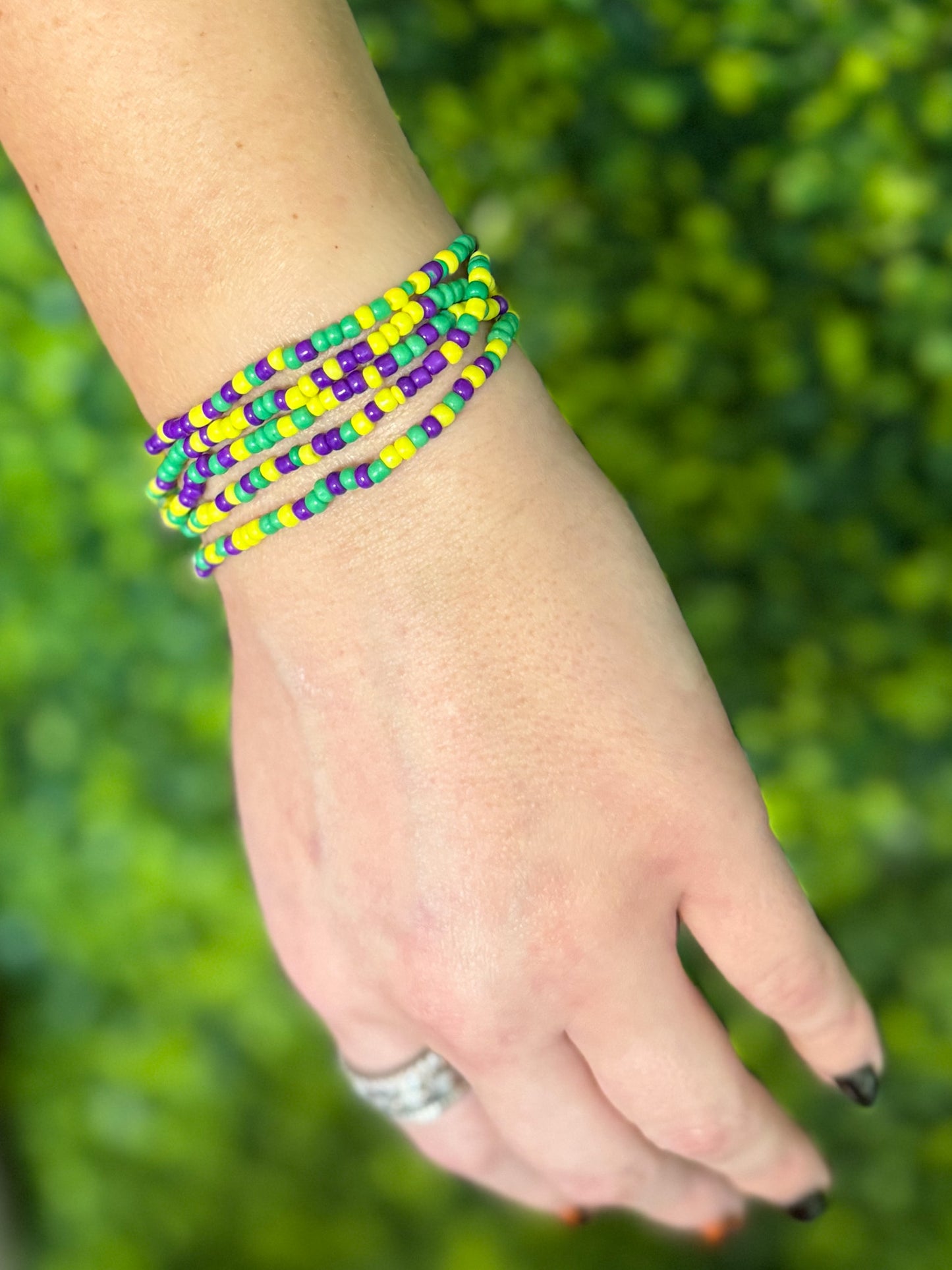 Mardi Gras beaded bracelets (5pk)