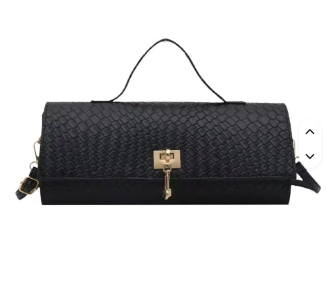 Pre-Order SIMPLE CLUTCH